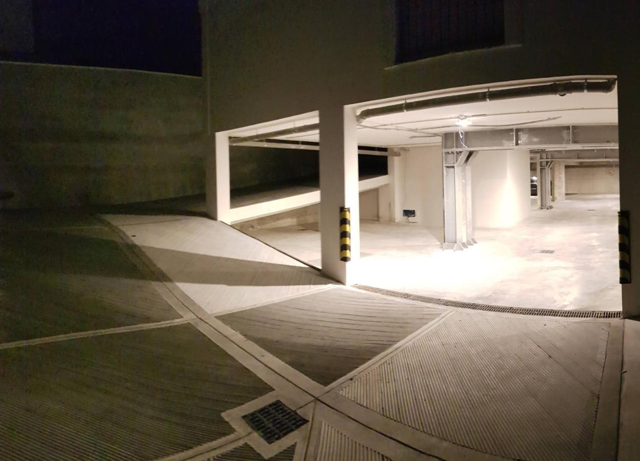 2LeoniMHotel Città Sant'Angelo Esterno foto